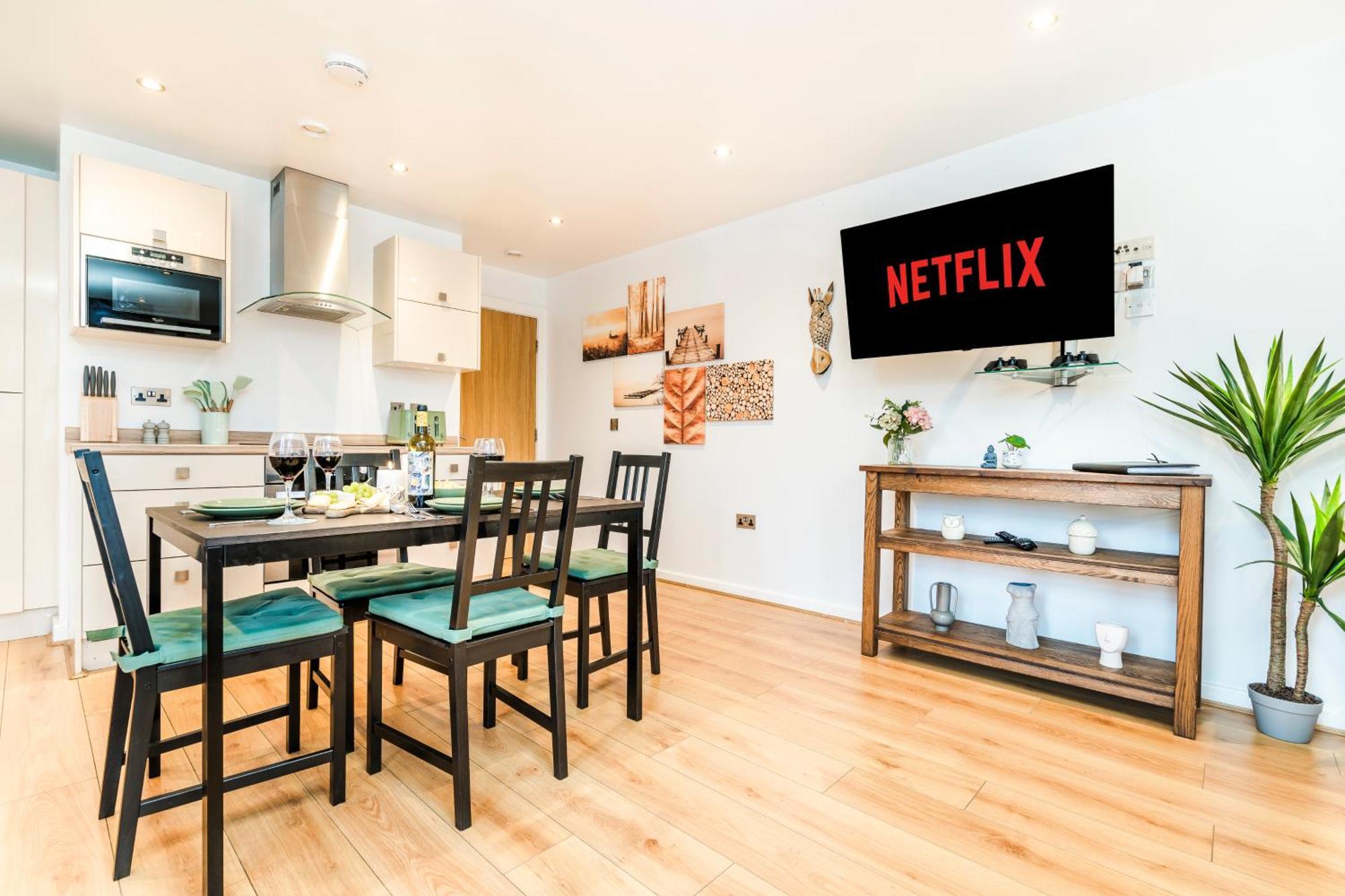 Cavern Quarters, Beautiful Two Bedroom City Centre Apartment By Garudy Serviced Apartments And Short Lets - Perfect For Longer Stays Liverpool Exterior foto